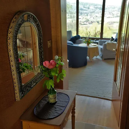 Mit Einer Umwerfenden Panoramaaussicht By Interhome Nyaraló