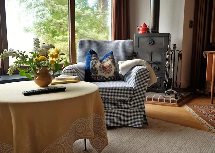 Mit Einer Umwerfenden Panoramaaussicht By Interhome Nyaraló *