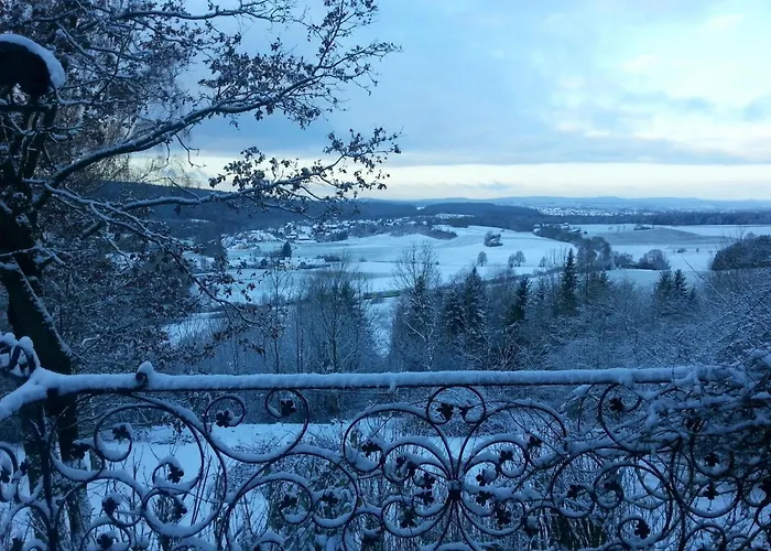 Mit Einer Umwerfenden Panoramaaussicht By Interhome Nyaraló *